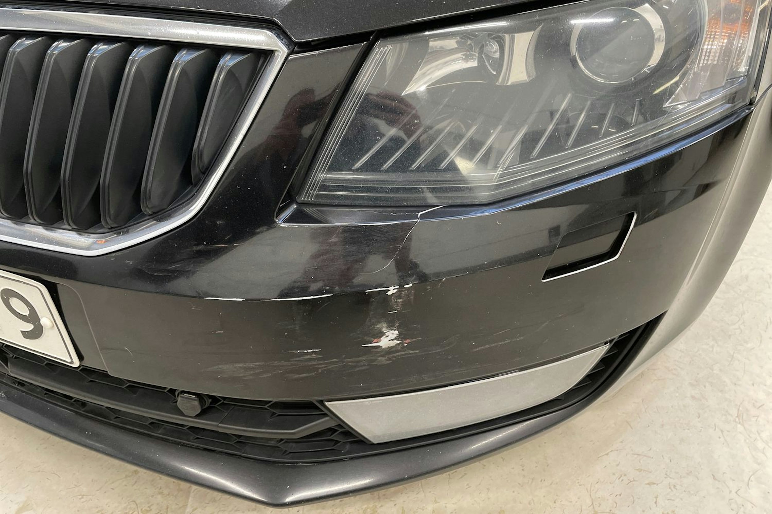 musta Skoda Octavia 2015 kuva 20.