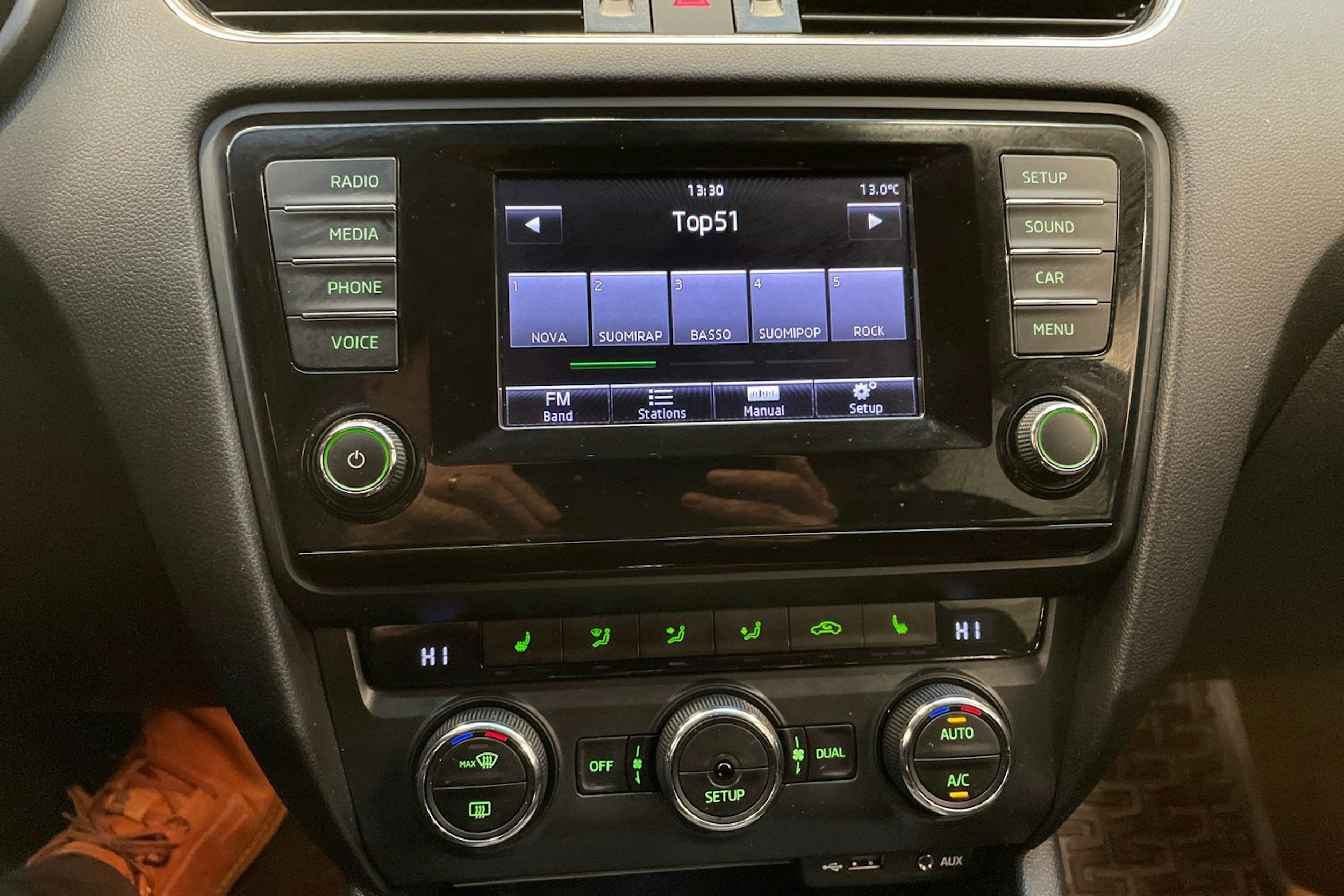 musta Skoda Octavia 2015 kuva 33.