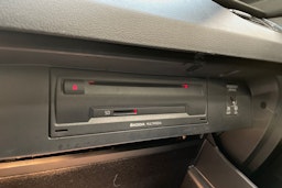 musta Skoda Octavia 2015 kuva 40.