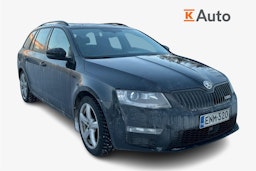 Musta Skoda OCTAVIA 2015 kuva 1.