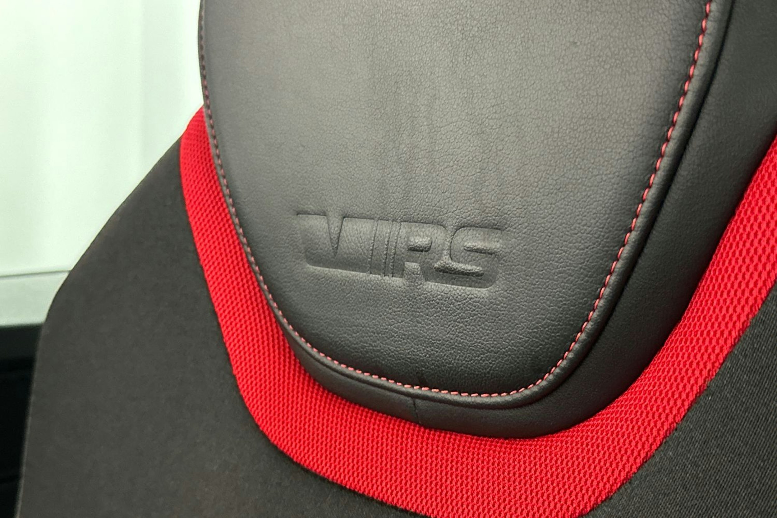 Musta Skoda OCTAVIA 2015 kuva 24.