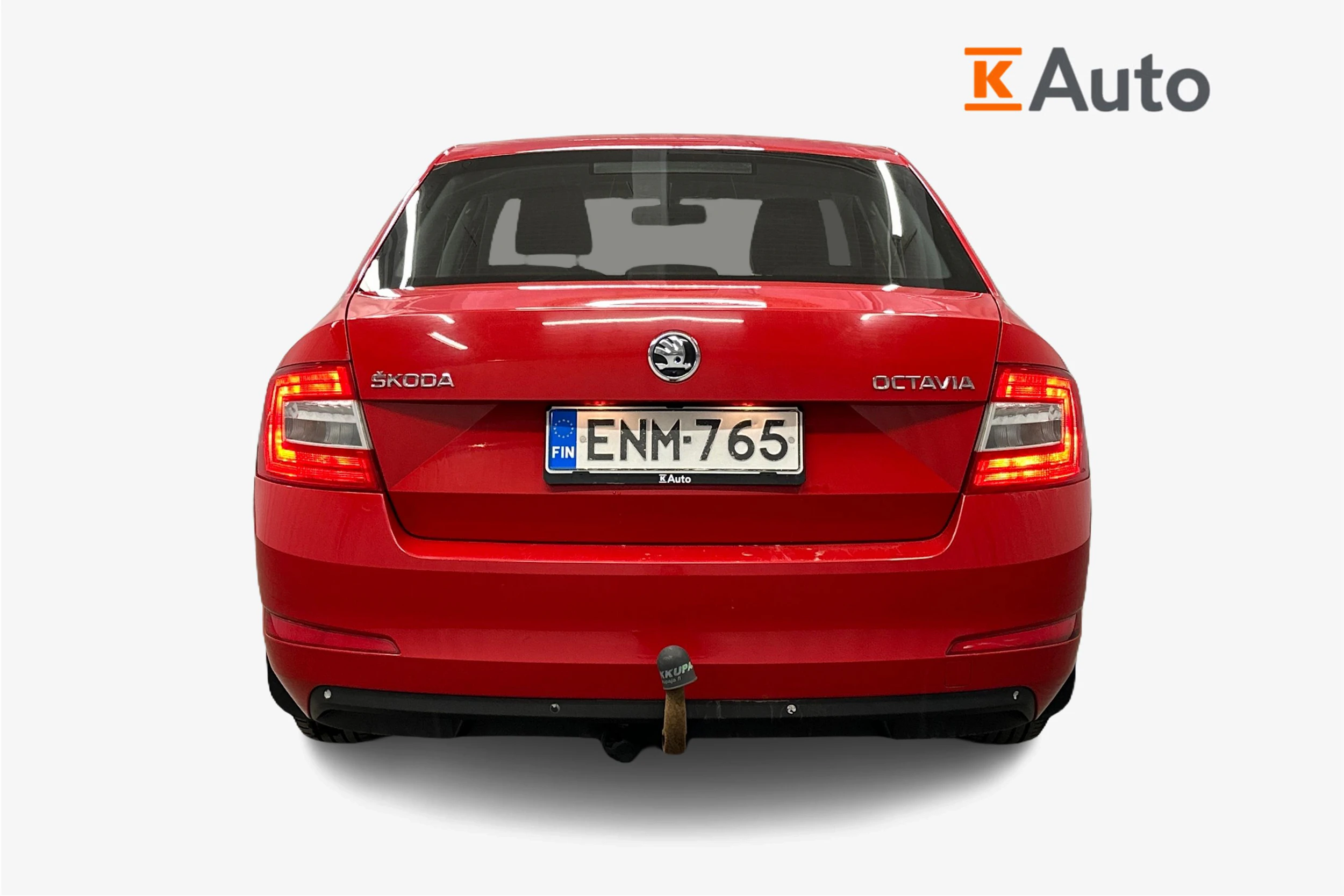 punainen Skoda Octavia 2015 kuva 3.