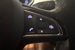 Valkoinen Skoda OCTAVIA 2015 kuva 18.