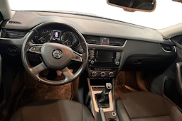 hopea Skoda Octavia 2015 kuva 9.