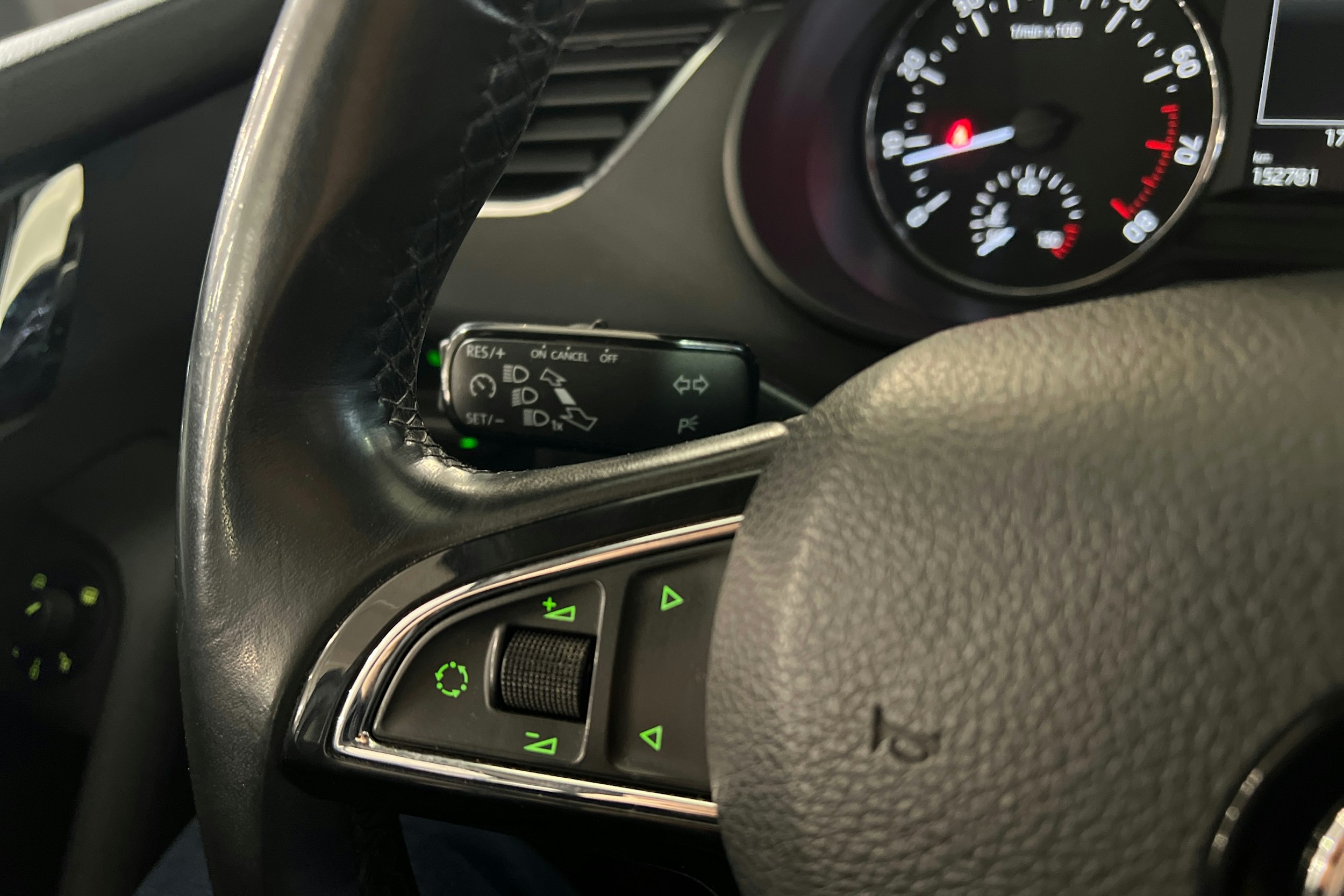 hopea Skoda Octavia 2015 kuva 18.