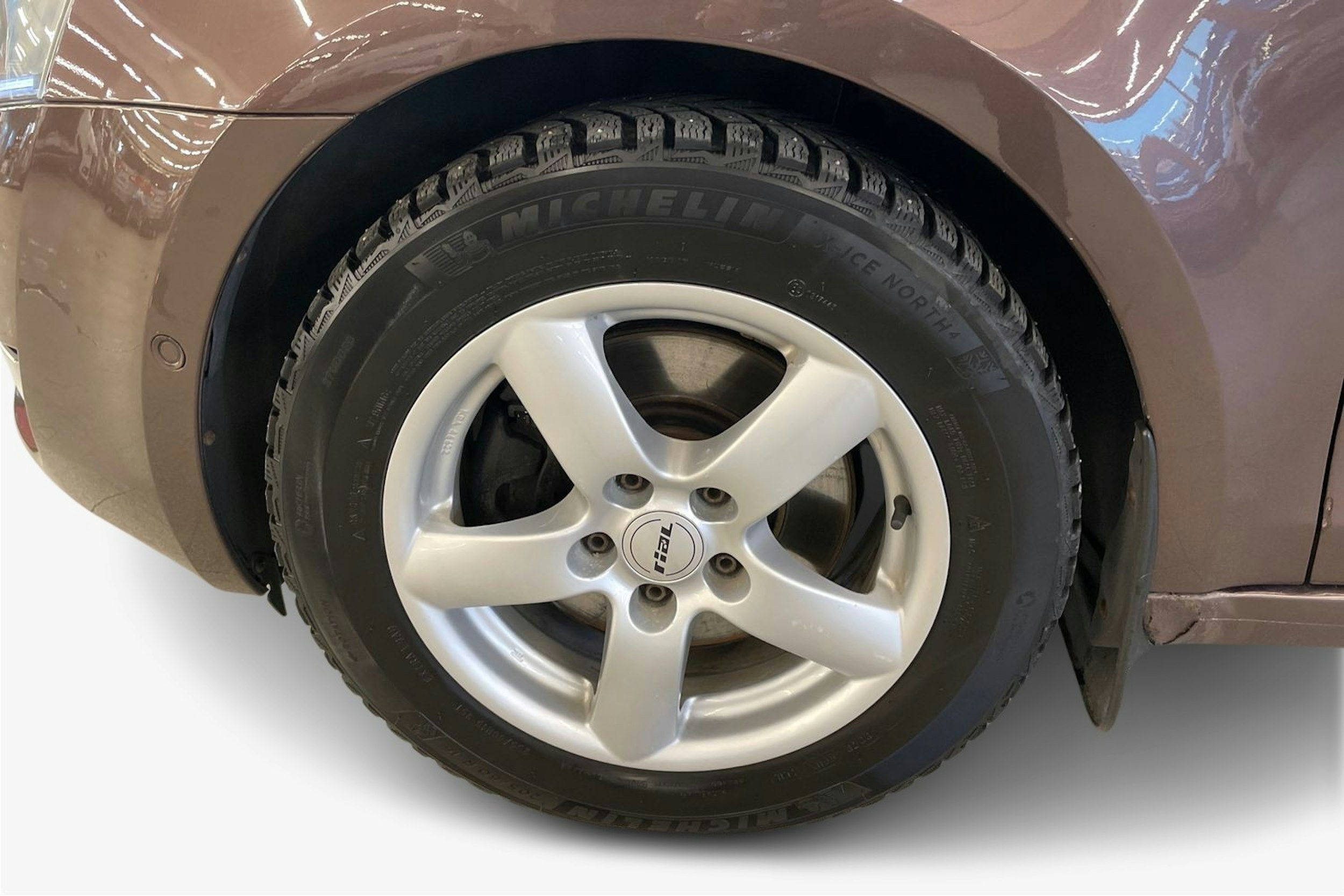 ruskea (beige) Skoda Octavia 2015 kuva 11.