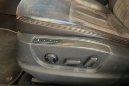 ruskea (beige) Skoda Octavia 2015 kuva 22.