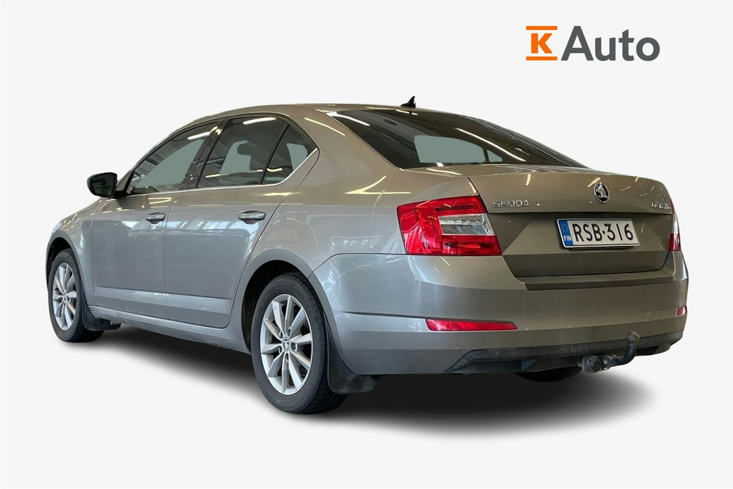 ruskea (beige) Skoda Octavia 2015 kuva 2.