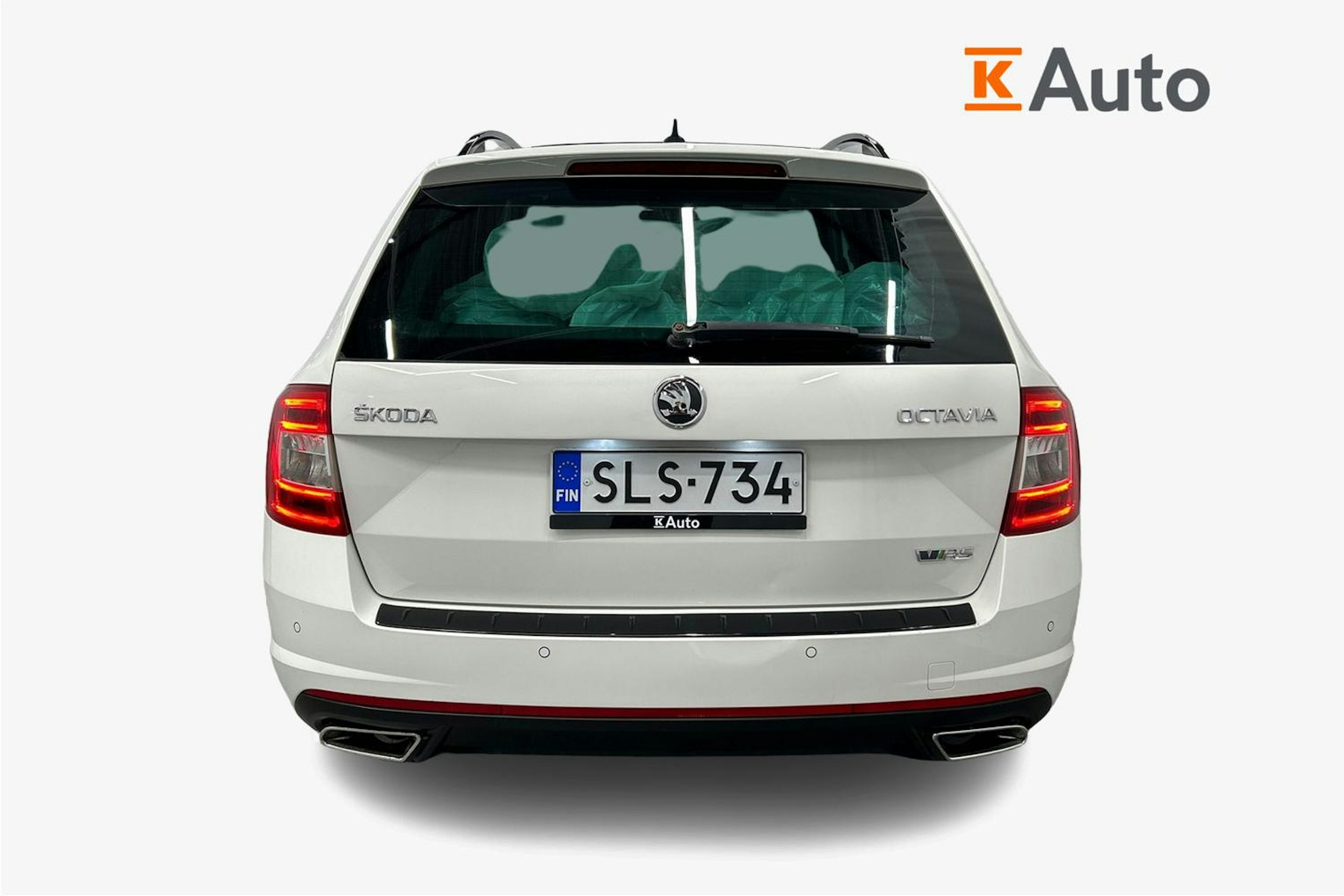 valkoinen Skoda Octavia 2015 kuva 3.