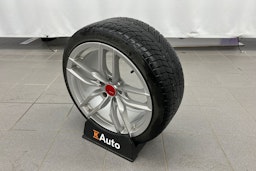 valkoinen Skoda Octavia 2015 kuva 16.