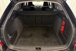 musta Skoda Octavia 2015 kuva 13.