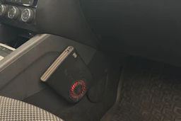 musta Skoda Octavia 2015 kuva 26.
