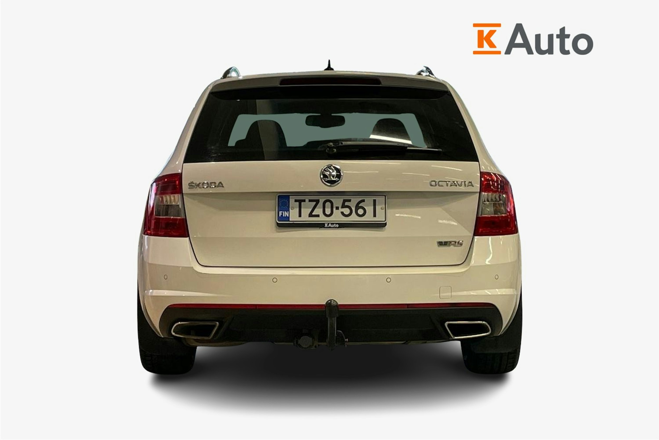 Valkoinen Skoda OCTAVIA 2015 kuva 3.