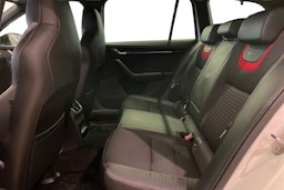 Valkoinen Skoda OCTAVIA 2015 kuva 10.