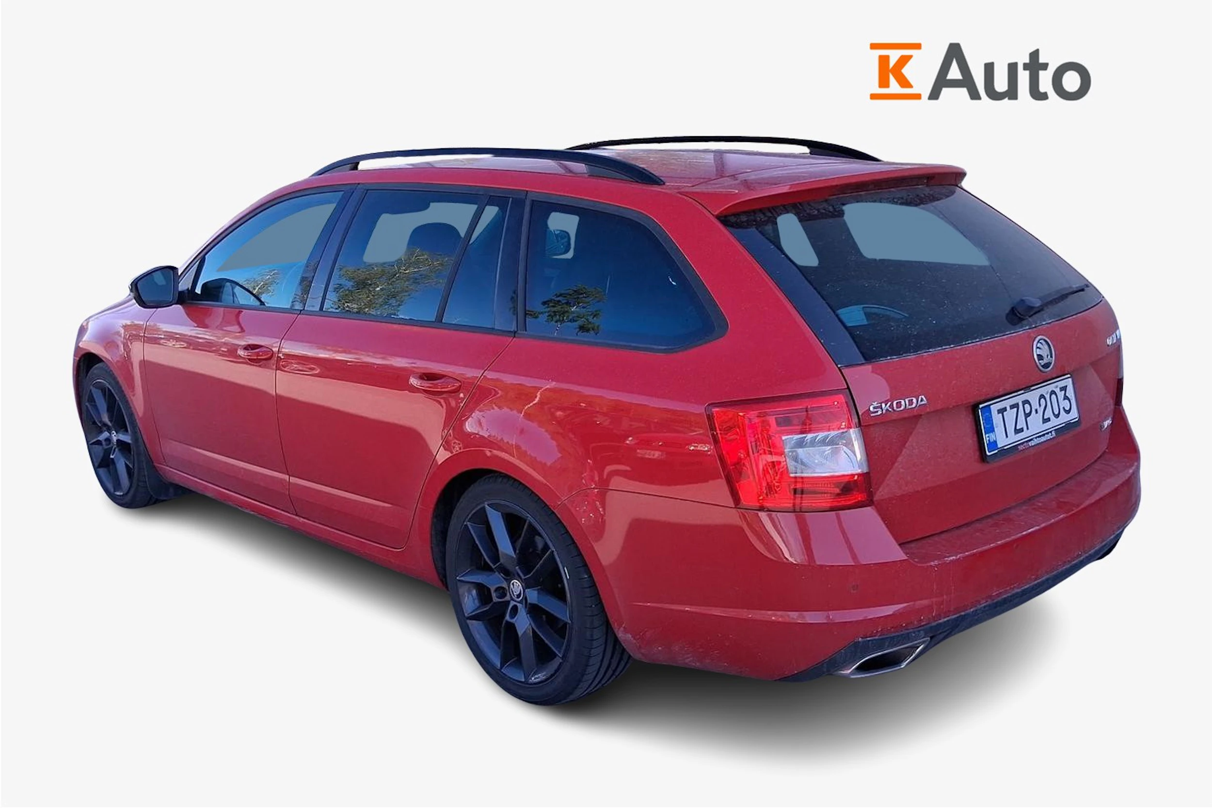 punainen Skoda Octavia 2015 kuva 2.