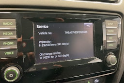 ruskea (beige) Skoda Octavia 2015 kuva 20.