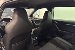 valkoinen Skoda Octavia 2015 kuva 14.