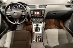 Ruskea (beige) Skoda OCTAVIA 2015 kuva 9.