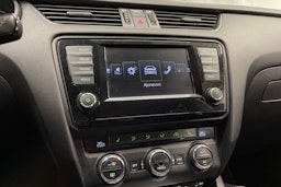 Ruskea (beige) Skoda OCTAVIA 2015 kuva 17.