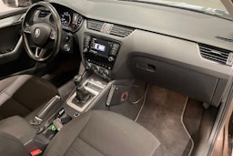 Ruskea (beige) Skoda OCTAVIA 2015 kuva 28.