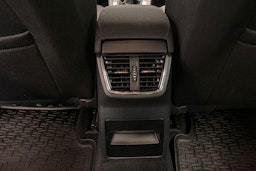 valkoinen Skoda Octavia 2015 kuva 15.
