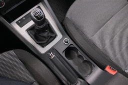 valkoinen Skoda Octavia 2015 kuva 22.