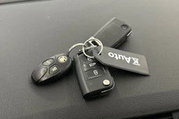 Valkoinen Skoda OCTAVIA 2016 kuva 17.