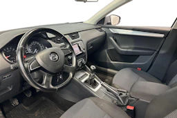 hopea Skoda Octavia 2015 kuva 6.