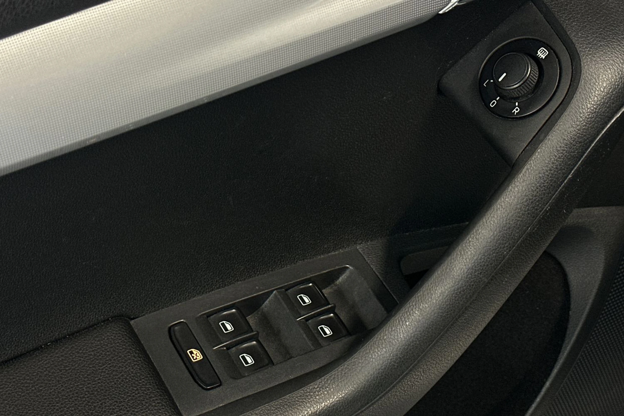 hopea Skoda Octavia 2015 kuva 15.