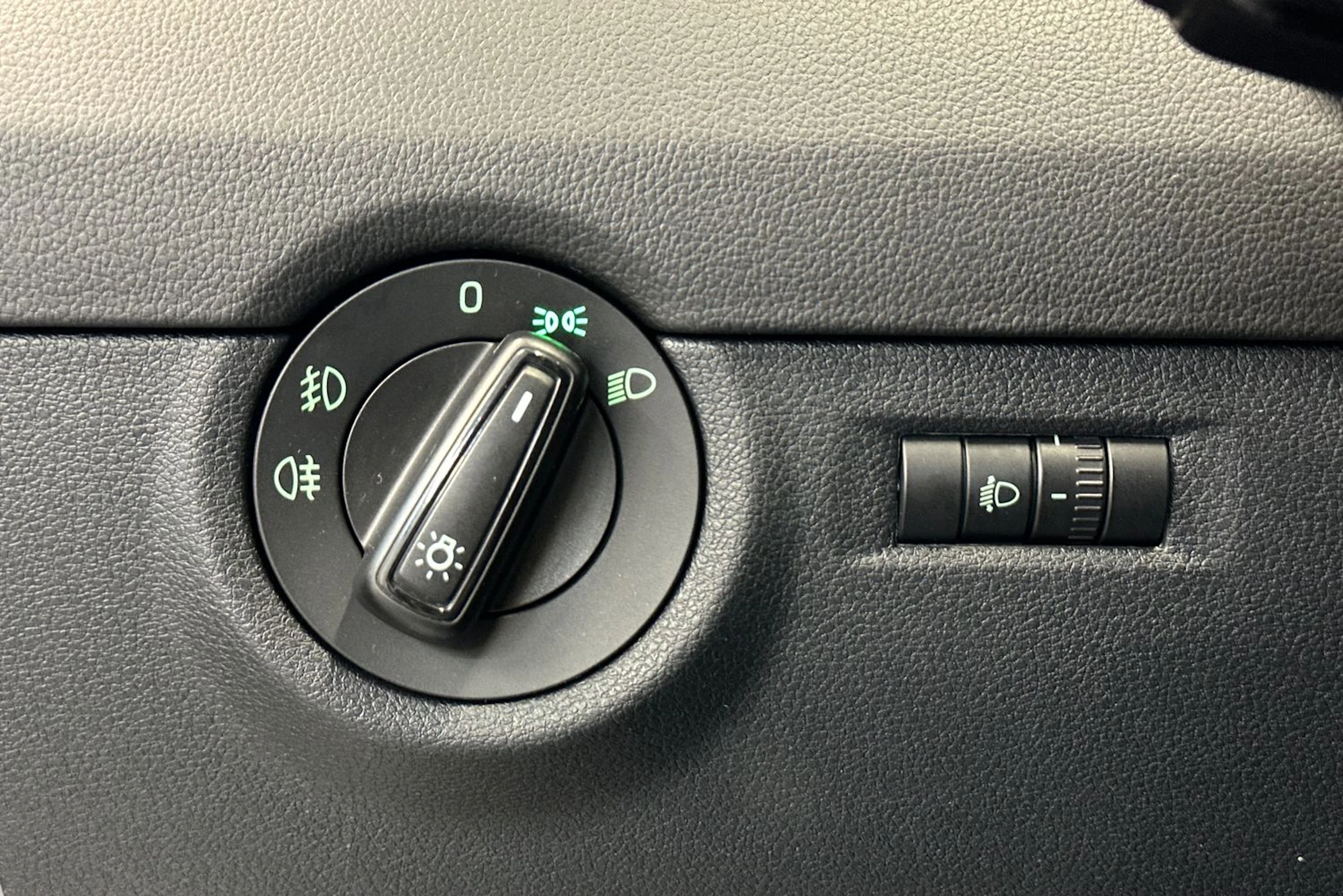 hopea Skoda Octavia 2015 kuva 16.