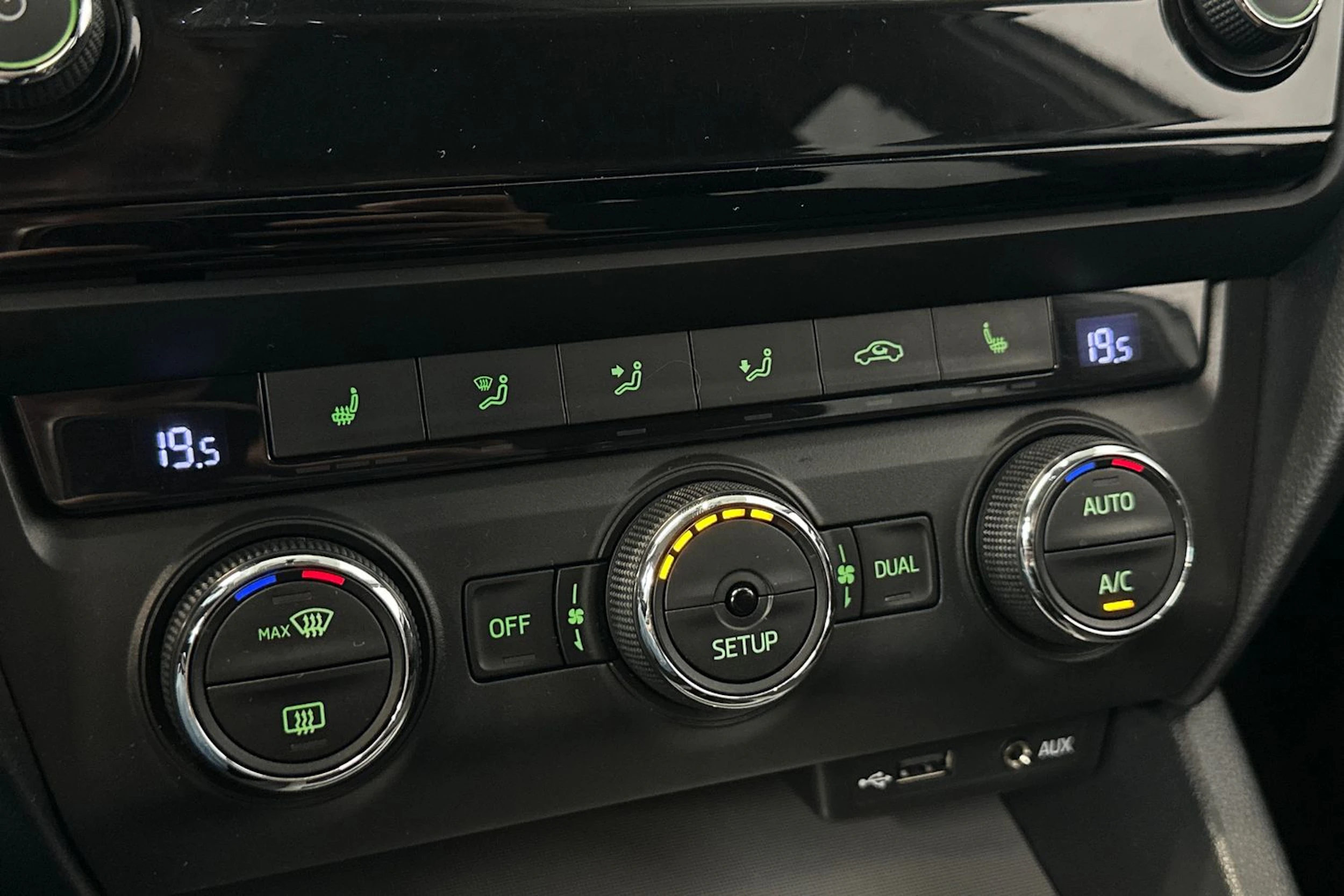 hopea Skoda Octavia 2015 kuva 20.