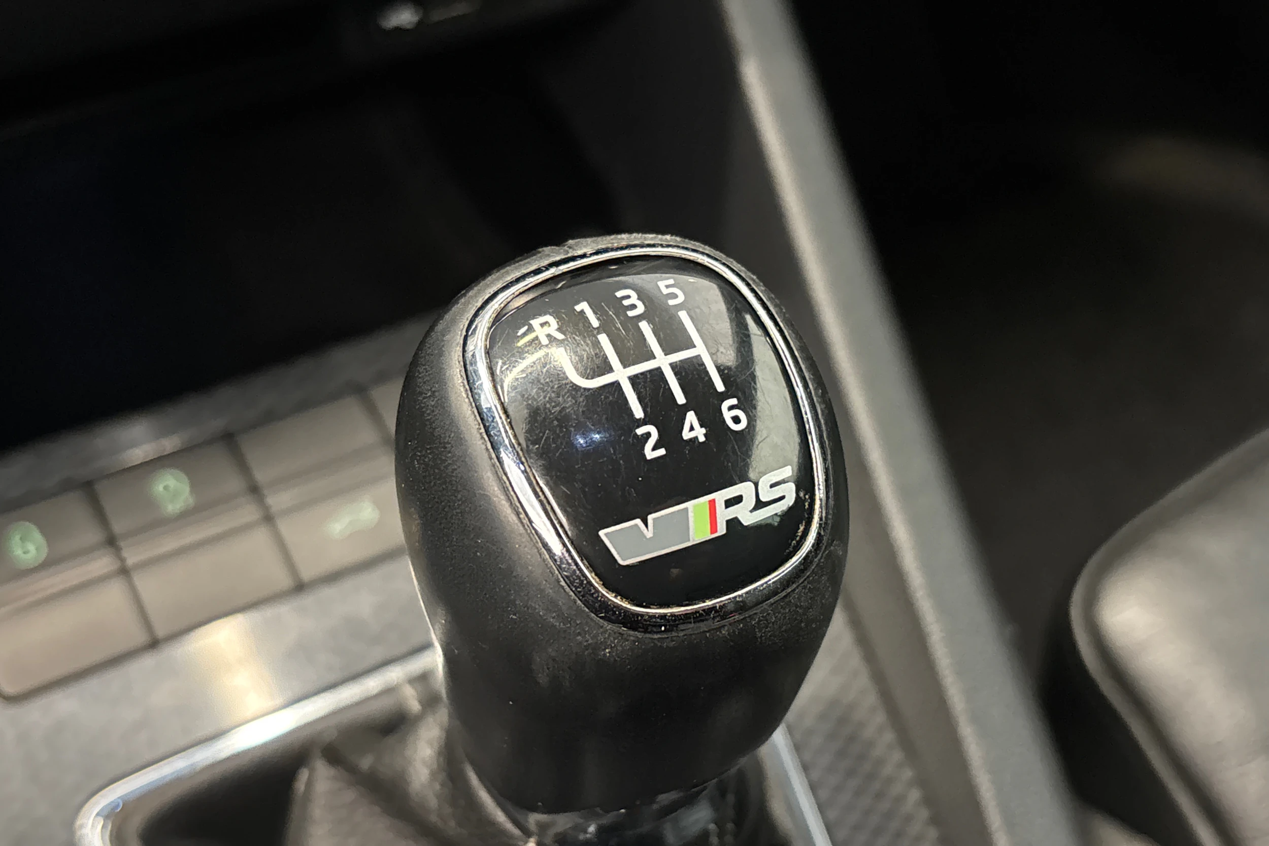 valkoinen Skoda Octavia 2015 kuva 24.