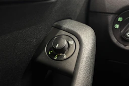 valkoinen Skoda Octavia 2015 kuva 27.