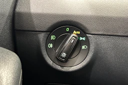 valkoinen Skoda Octavia 2015 kuva 28.