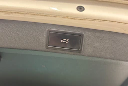 valkoinen Skoda Octavia 2015 kuva 35.