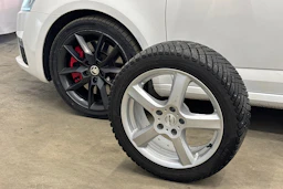 valkoinen Skoda Octavia 2015 kuva 37.