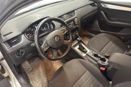 hopea Skoda Octavia 2015 kuva 3.