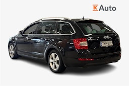 musta Skoda Octavia 2015 kuva 2.