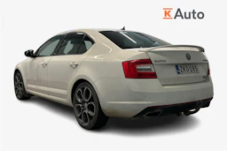 valkoinen Skoda Octavia 2015 kuva 2.