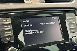 valkoinen Skoda Octavia 2015 kuva 22.