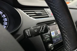 valkoinen Skoda Octavia 2015 kuva 20.