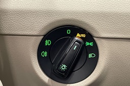 valkoinen Skoda Octavia 2017 kuva 20.
