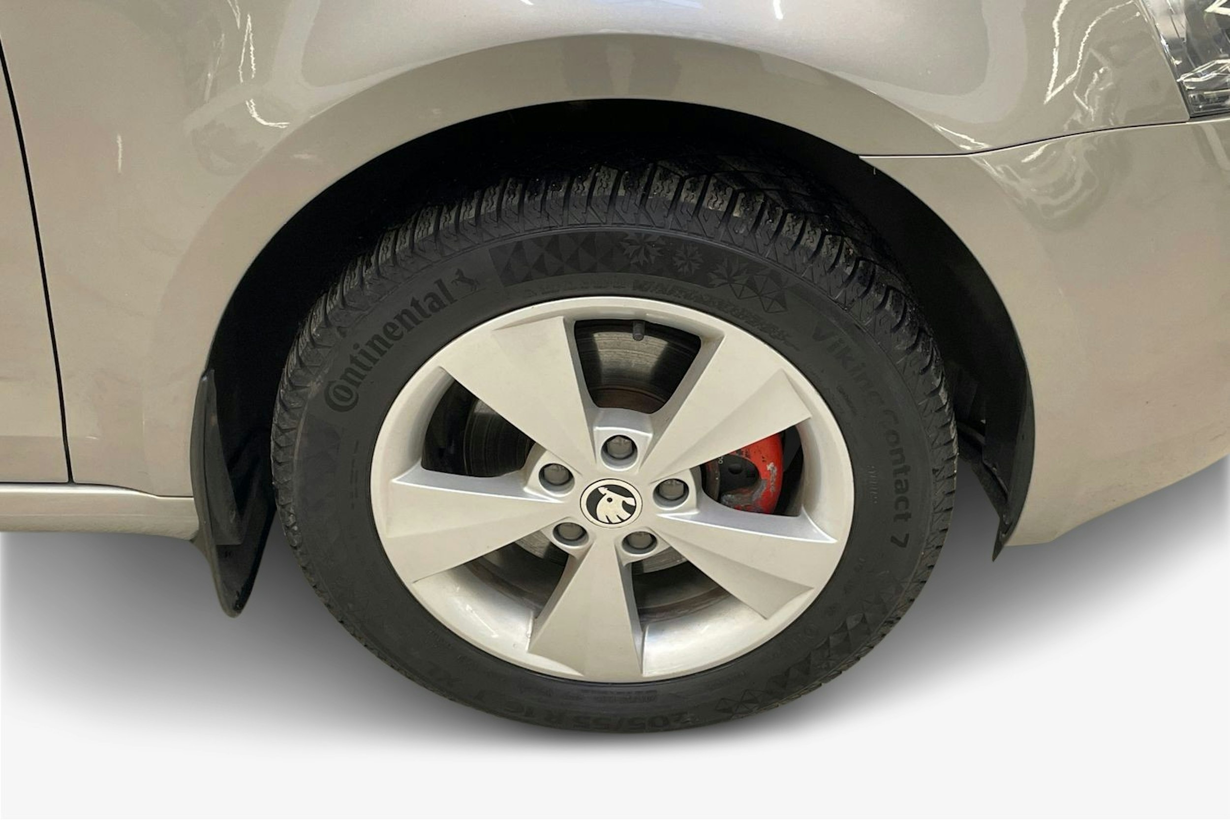 ruskea (beige) Skoda Octavia 2017 kuva 11.