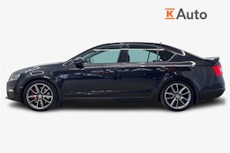 musta Skoda Octavia 2016 kuva 6.