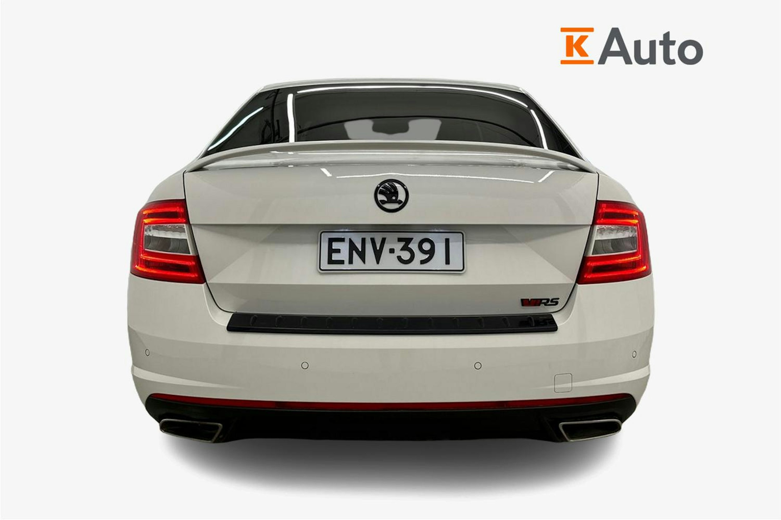 Valkoinen Skoda OCTAVIA 2016 kuva 3.