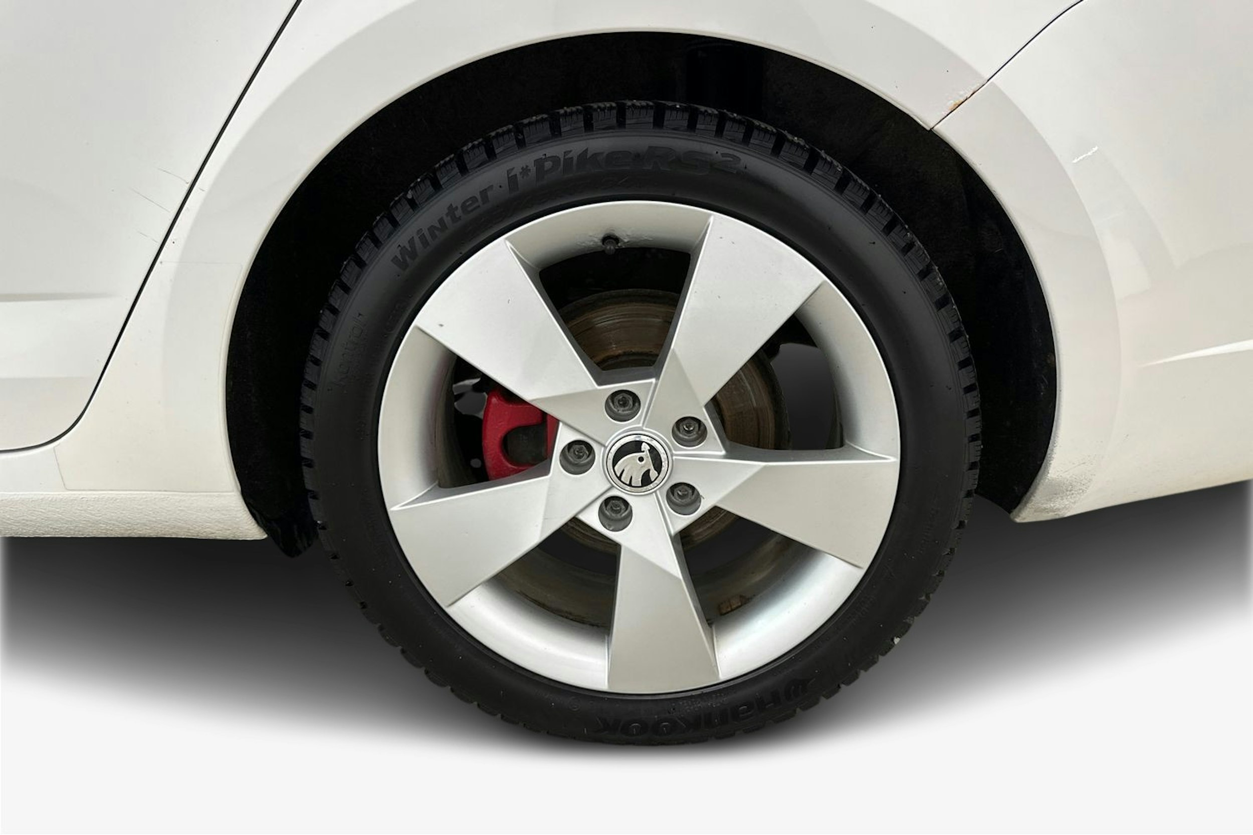 Valkoinen Skoda OCTAVIA 2016 kuva 9.