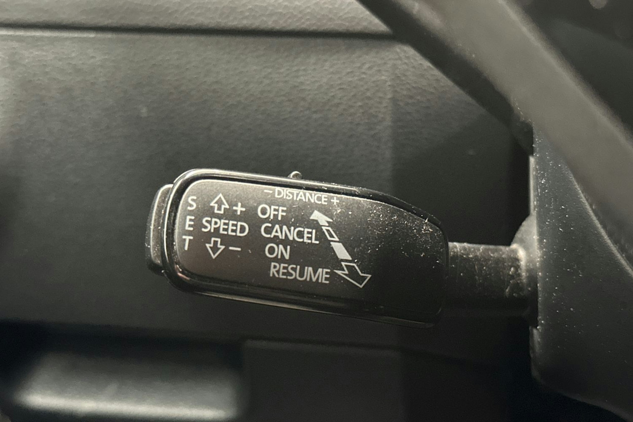 Valkoinen Skoda OCTAVIA 2016 kuva 12.