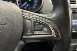 met. ruskea (beige) Skoda Octavia 2016 kuva 18.