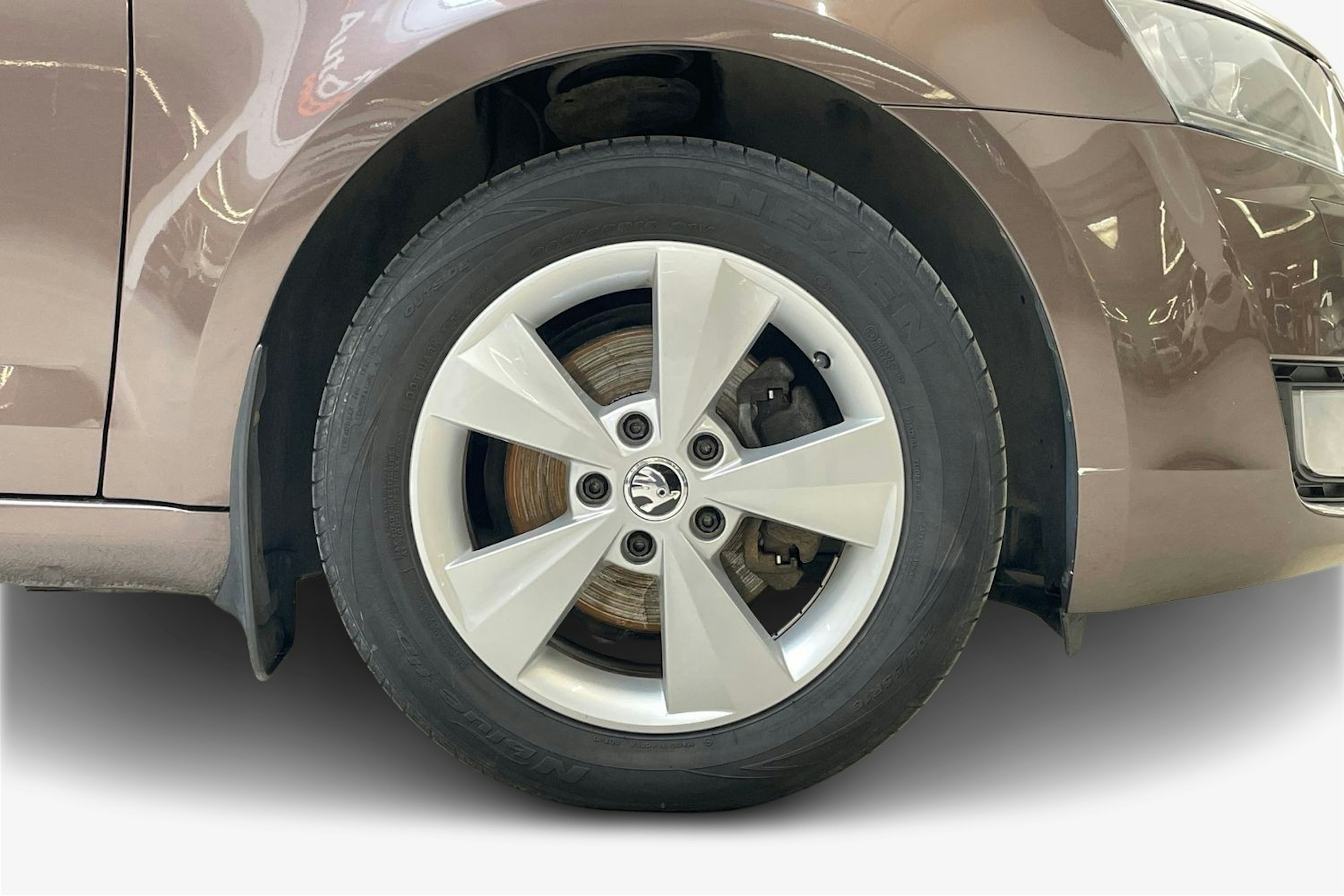 ruskea (beige) Skoda Octavia 2016 kuva 11.