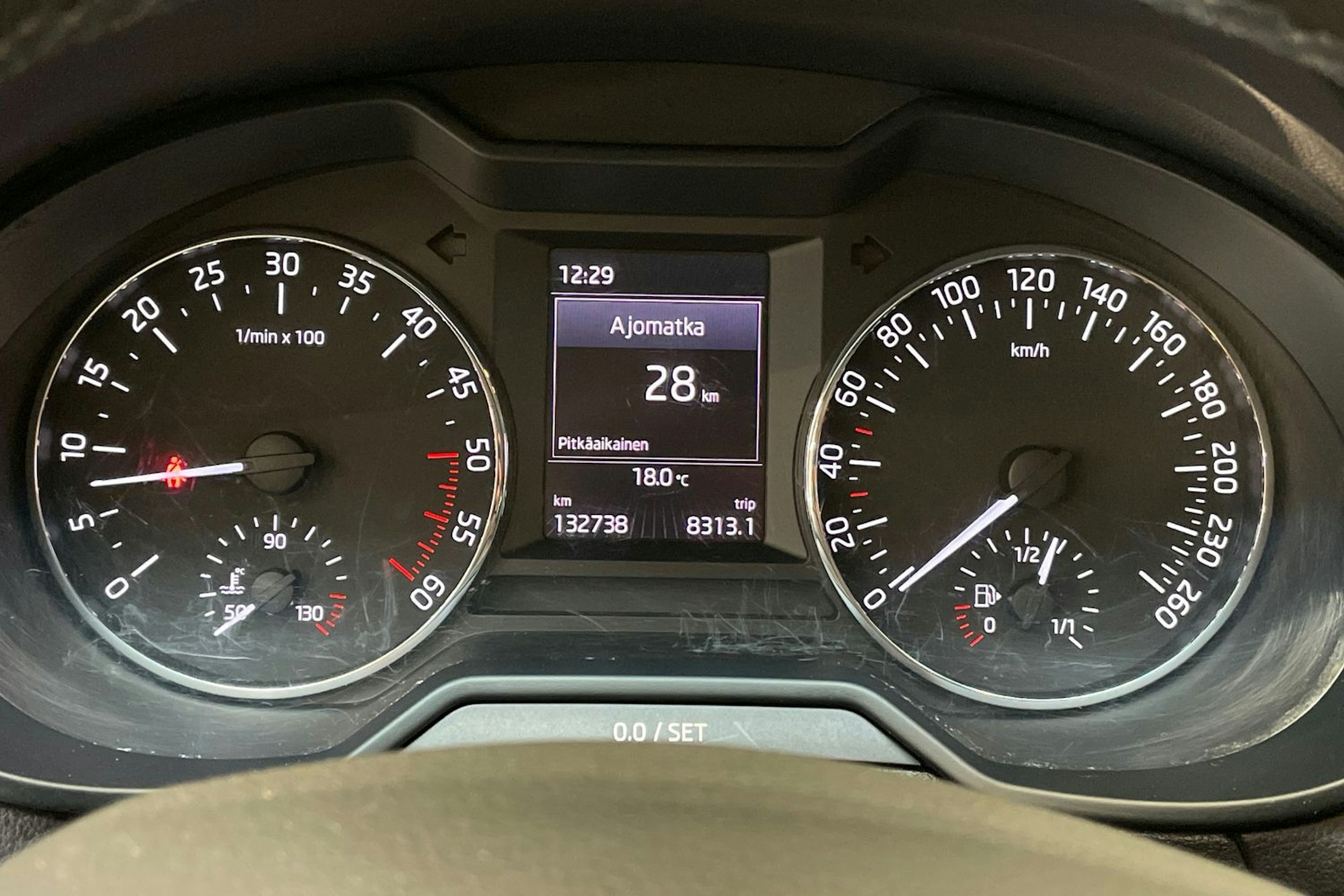 ruskea (beige) Skoda Octavia 2016 kuva 17.